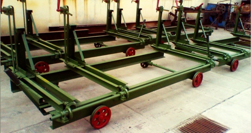 3米瑞福祥手推帶鋸機(jī)跑車(chē)